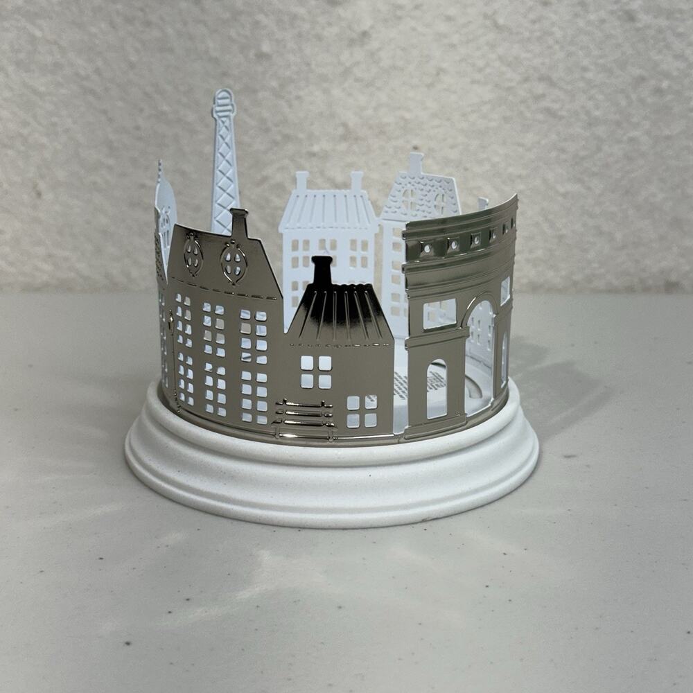 Bath & Body Works X Emily In Paris 3-Wick Candle Holder Silver Paris Cityscape - Picture 2 of 6